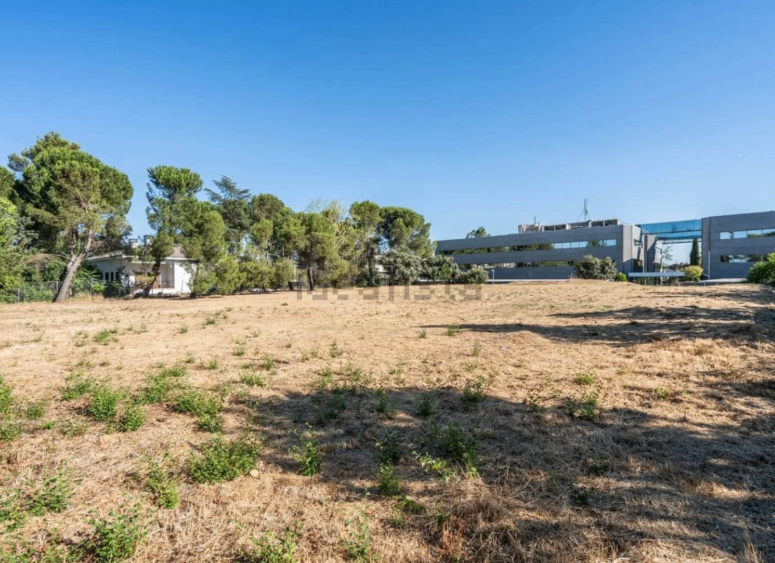 Calle Gobelas, 26 · Parcela urbana de 3.100 m² en La Florida - imagen 10