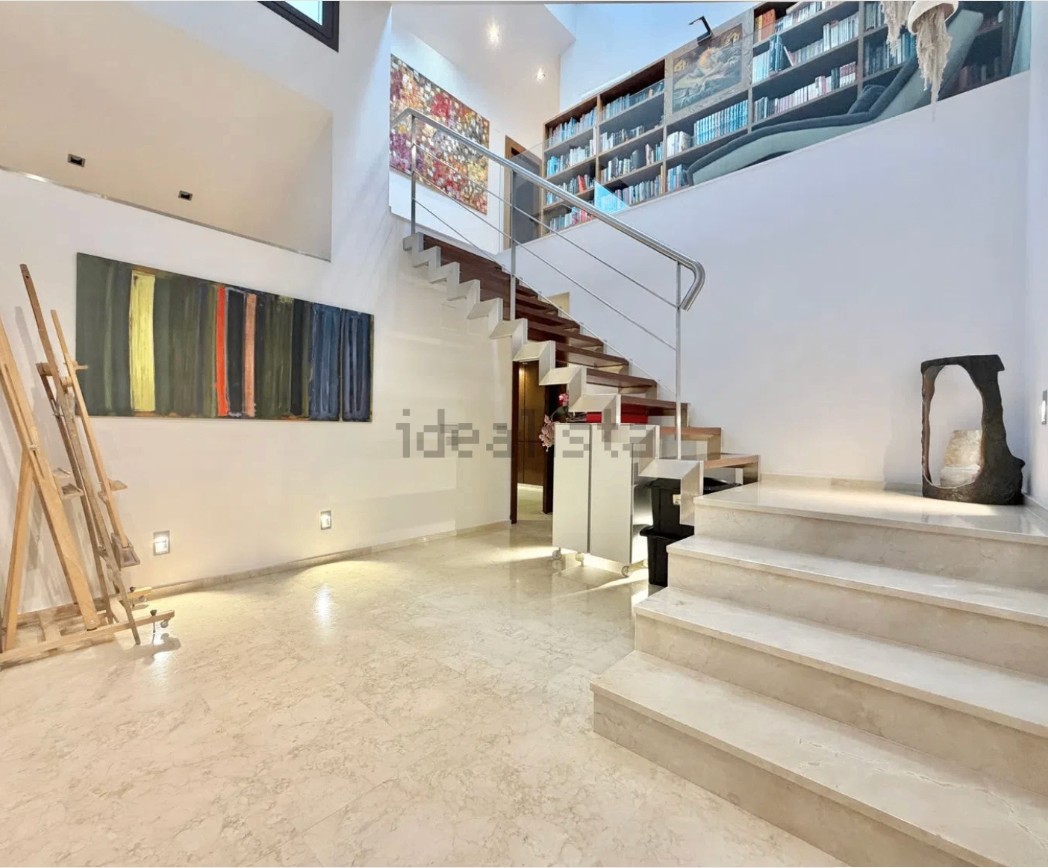 Chalet independiente de 350 m² con piscina climatizada y máxima privacidad en Galapagar - imagen 9