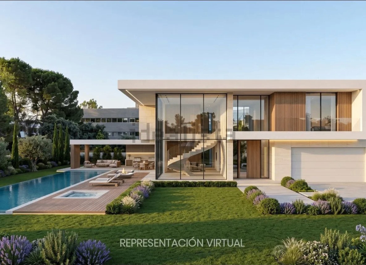 Calle Gobelas, 26 · Parcela urbana de 3.100 m² en La Florida - imagen 3