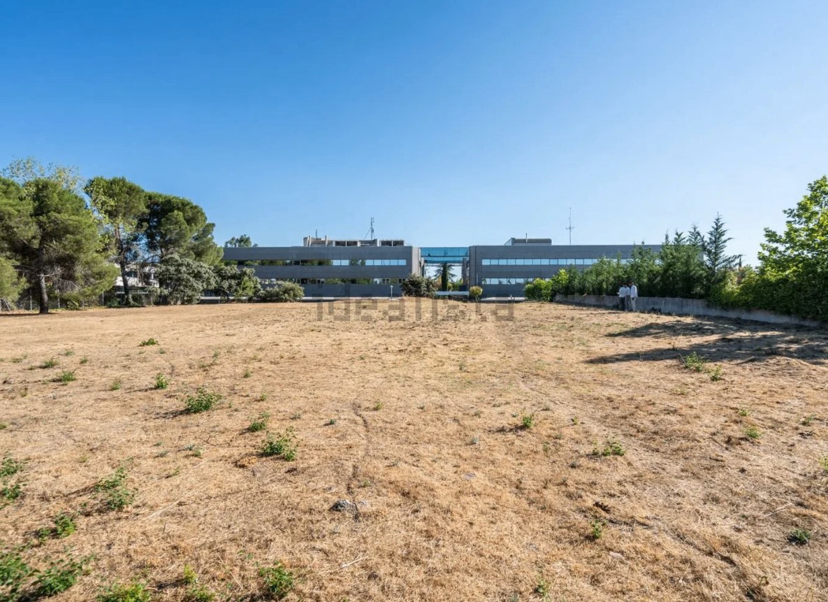 Calle Gobelas, 26 · Parcela urbana de 3.100 m² en La Florida - imagen 2