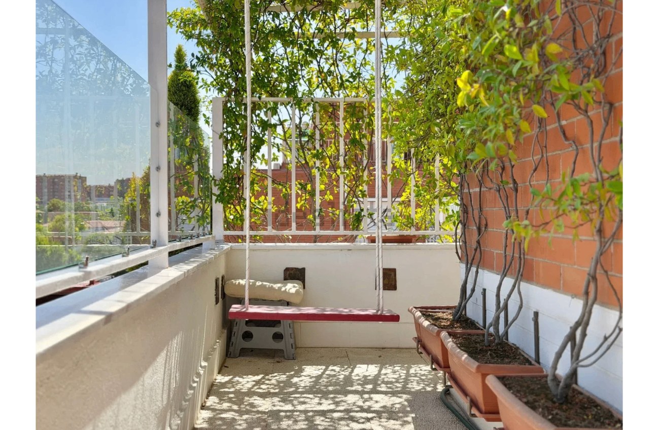 Calle de Carlos Solé · Dúplex reformado de 140 m² con espectacular terraza y vistas panorámicas al skyline de Madrid - imagen 21
